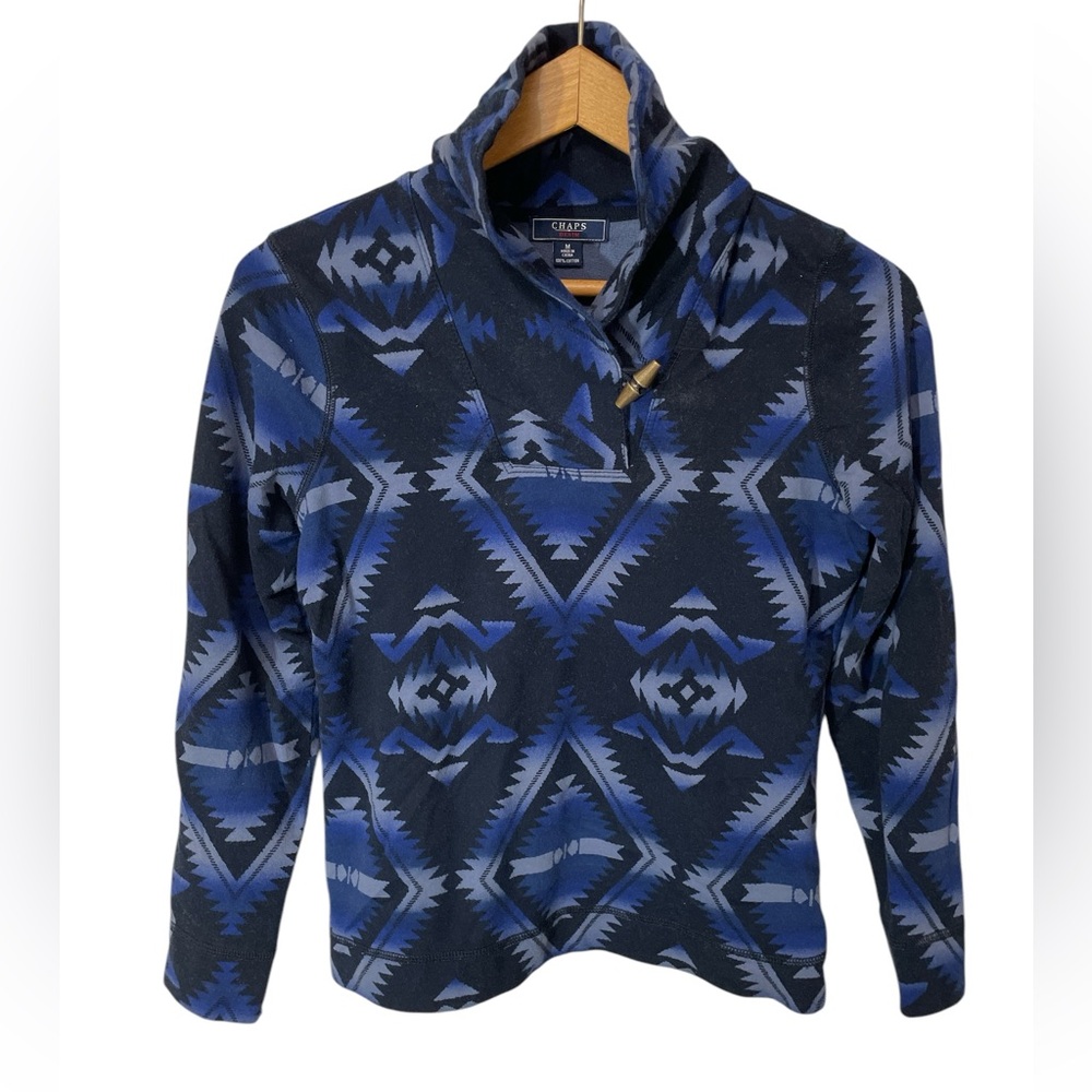 H5 - women’s medium Chaps blue sweater delete
